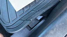 Toyota Yaris 1.33 VVT-i Sport 5dr Petrol Hatchback